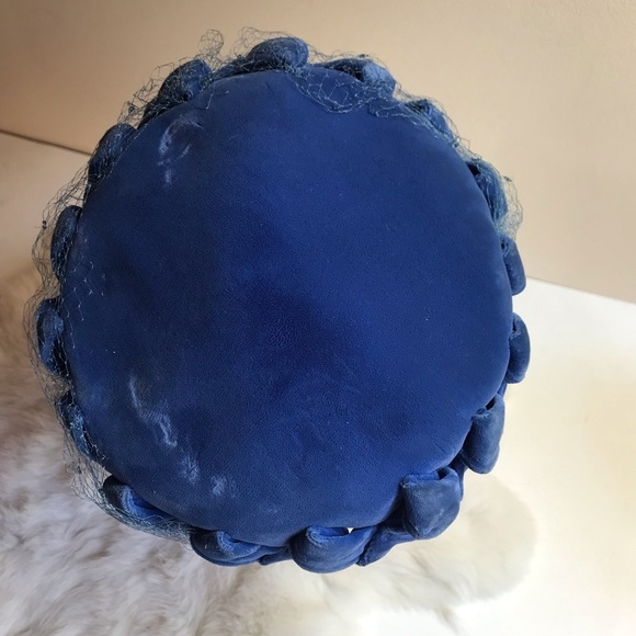Vintage 50s Blue Velvet Hat Elizabeth Ford main image 4